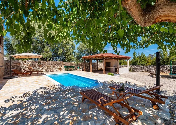 My Dalmatia - Authentic Malou With Private Swimming Pool Vila *