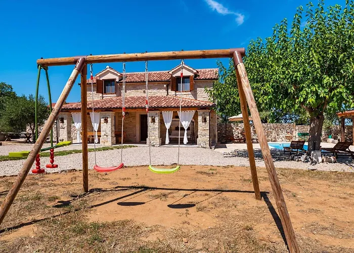 Vila My Dalmatia - Authentic Malou With Private Swimming Pool